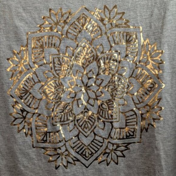 Air Waves 1/2 Sleeve Colorblock Raglan Baseball Mandala Graphic Print Top Shirt - Picture 2 of 5